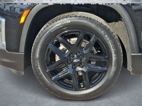 Certified 2023 Chevrolet Traverse LS image 9