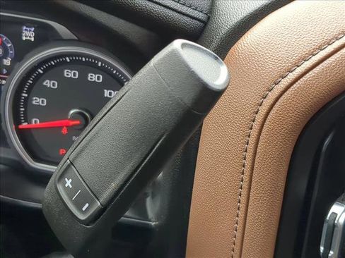 Used 2019 Chevrolet Silverado 1500 High Country image 15