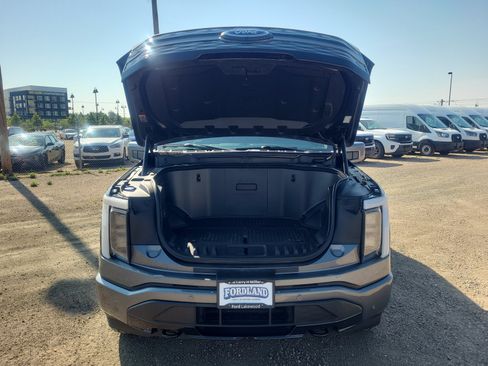 Used 2023 Ford F150 Lightning Platinum AWD/4WD image 21