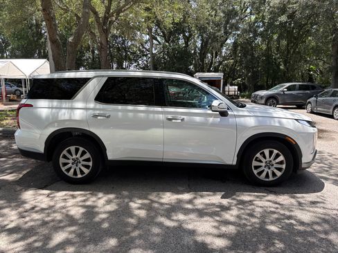 Used 2025 Hyundai Palisade SEL FWD image 14