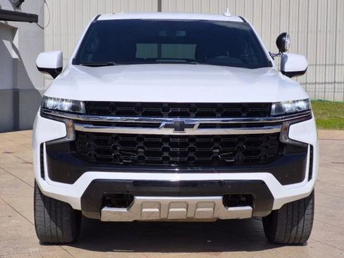 Used 2022 Chevrolet Tahoe 2WD image 2