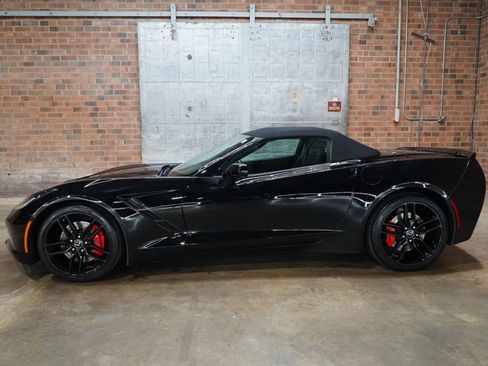 Used 2014 Chevrolet Corvette Stingray Convertible w/ 3LT Preferred Equipment Group RWD image 9