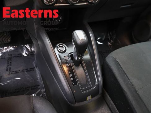 Used 2024 Nissan Kicks S FWD image 13