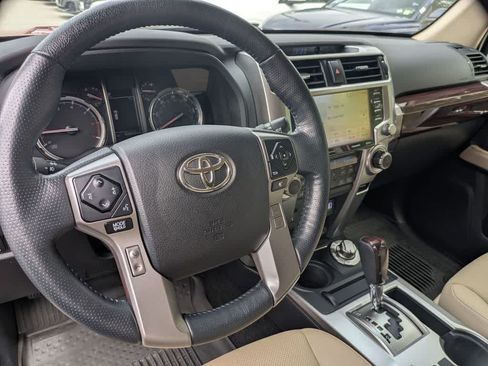 Used 2023 Toyota 4Runner Limited AWD/4WD image 9