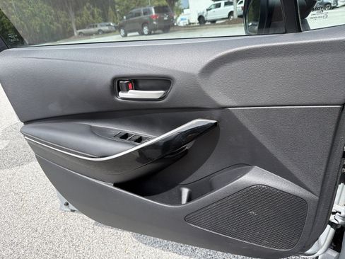 Certified 2021 Toyota Corolla XSE FWD image 19