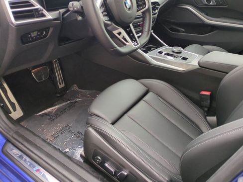 Used 2025 BMW M340i RWD image 17