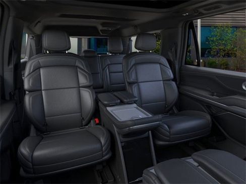 New 2025 Lincoln Navigator L Reserve w/ Jet Appearance Package image 11