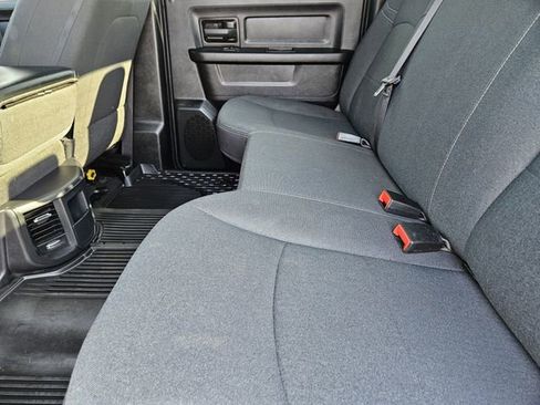 Used 2024 RAM 3500 Tradesman w/ Chrome Appearance Group image 29