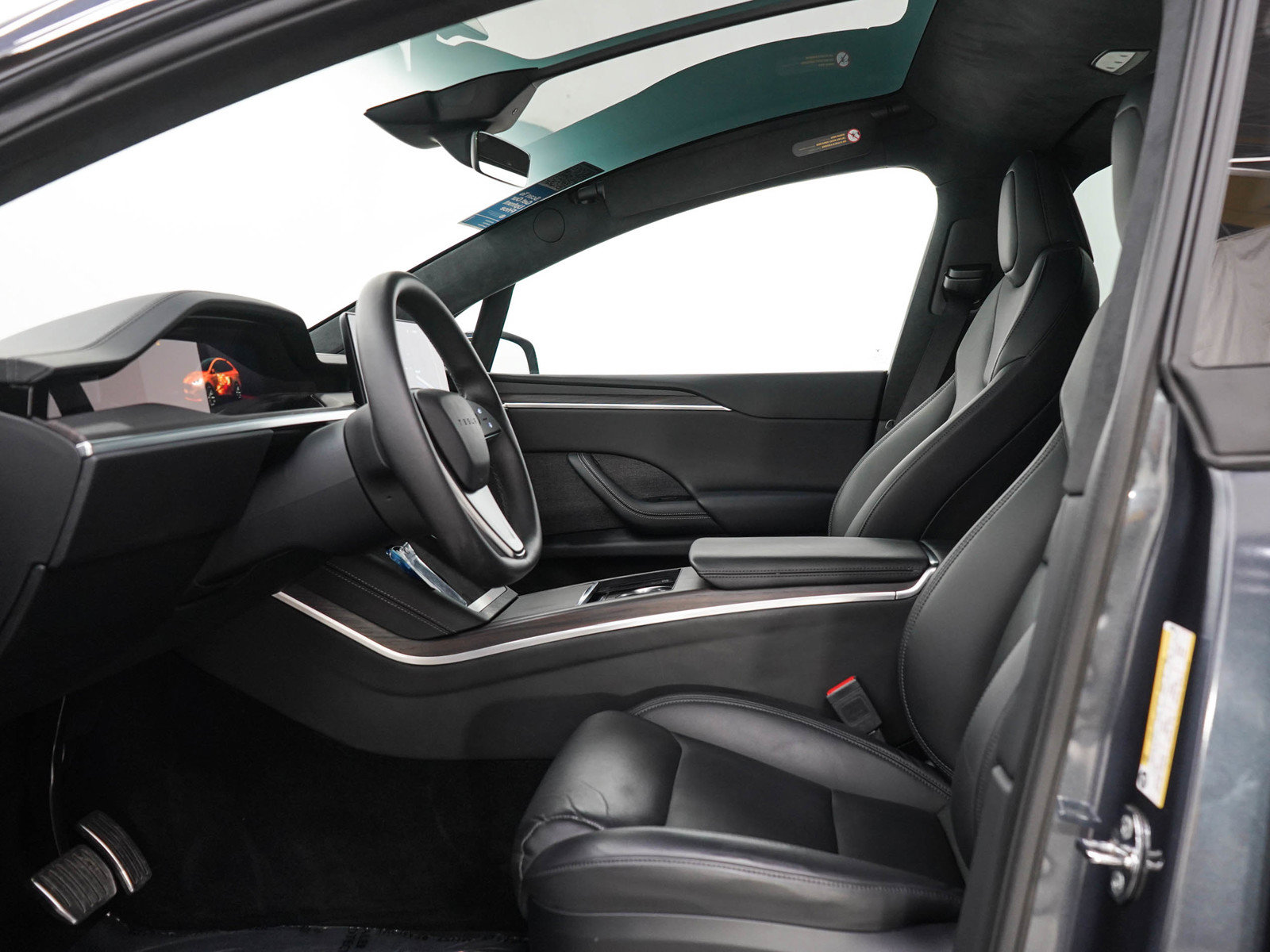 Used 2024 Tesla Model X AWD/4WD image 23