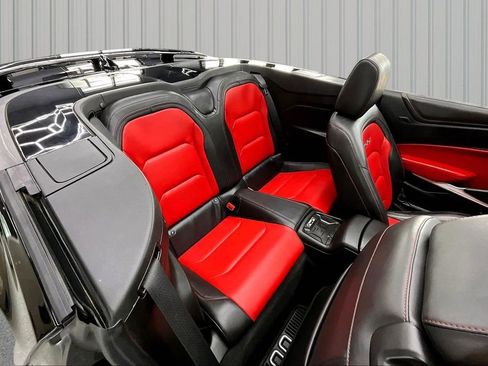 Used 2018 Chevrolet Camaro SS RWD image 26