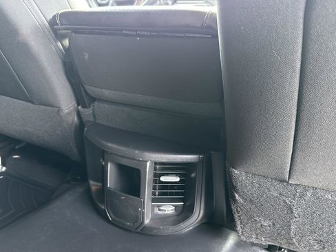 Used 2024 RAM 2500 Tradesman w/ Chrome Appearance Group image 27