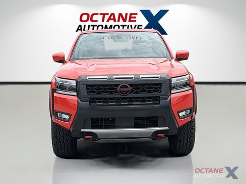 Used 2025 Nissan Frontier PRO-4X w/ Pro Convenience Package AWD/4WD image 2
