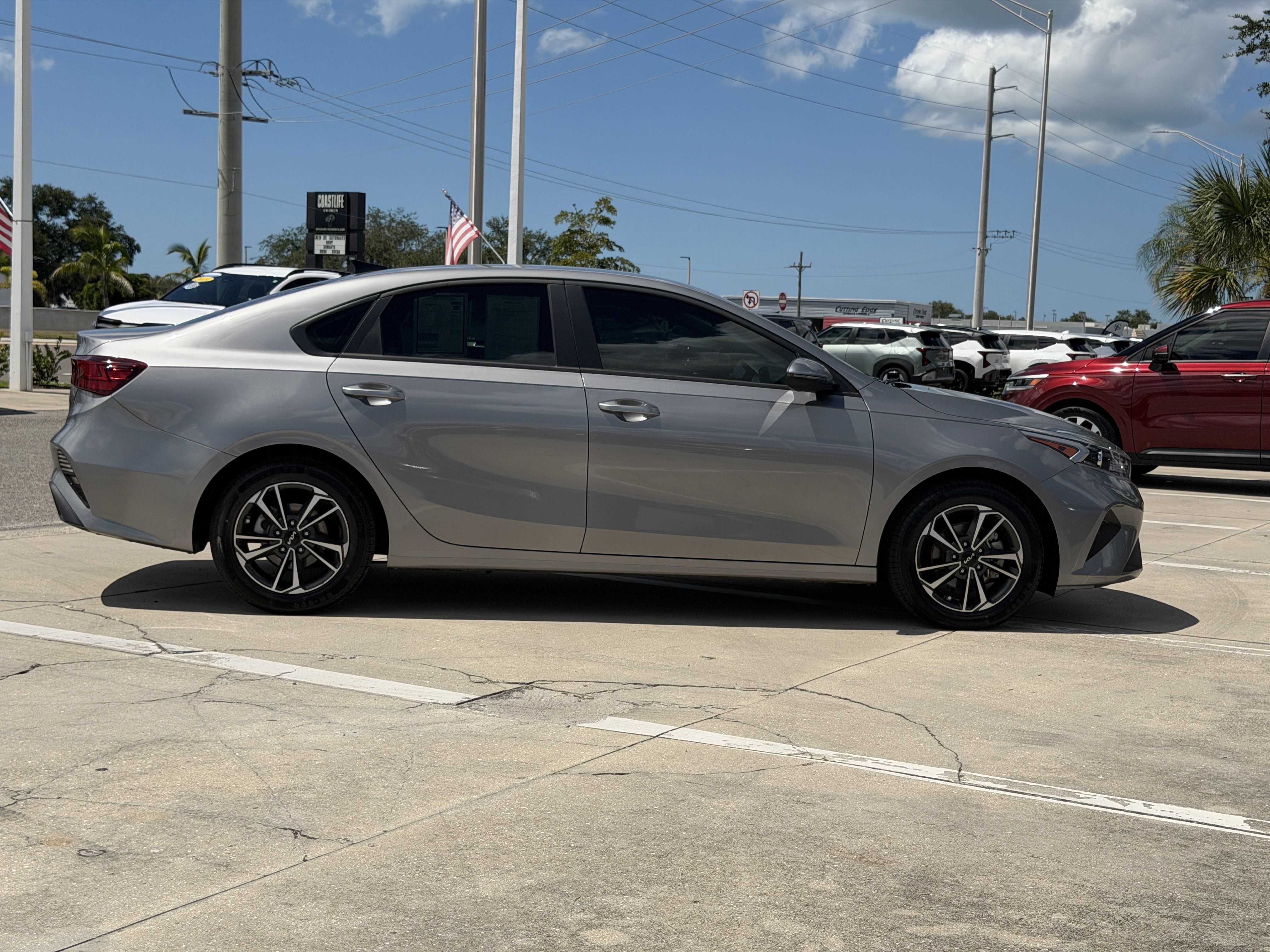 Certified 2023 Kia Forte LXS w/ LXS Technology Package FWD image 7