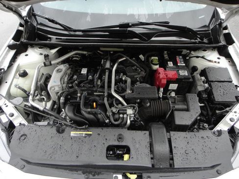 Used 2021 Nissan Sentra SV FWD image 14