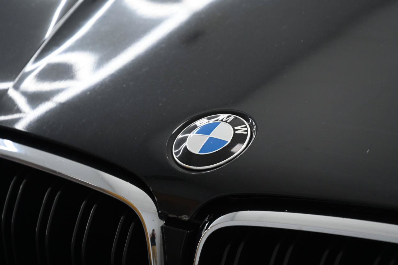 Used 2018 BMW X5 M w/ Executive Package AWD/4WD image 9