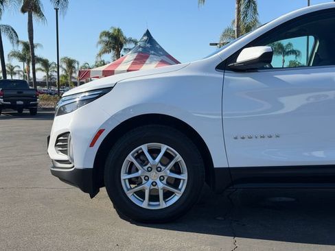 Used 2023 Chevrolet Equinox LT FWD image 23