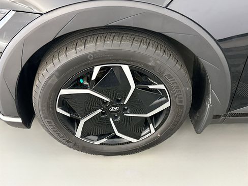 Used 2023 Hyundai Ioniq 5 SEL image 11