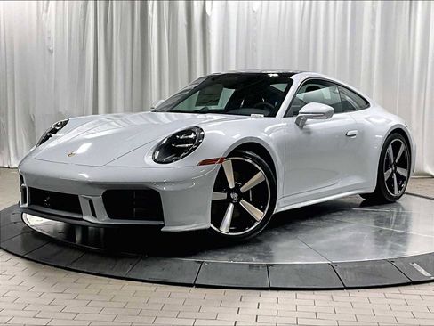 New 2026 Porsche 911 Carrera image 1