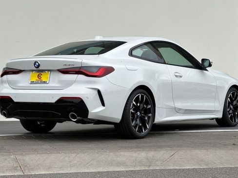 New 2026 BMW 430i Coupe w/ M Sport Package image 3