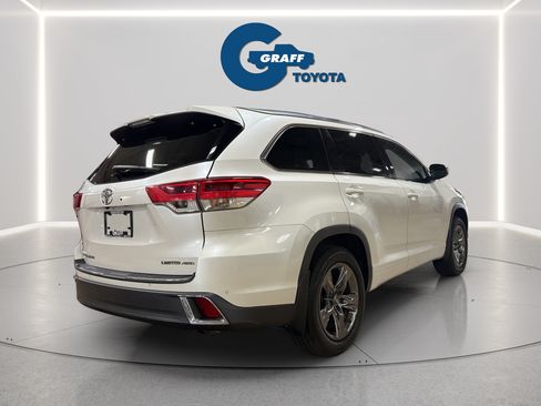 Used 2018 Toyota Highlander Limited Platinum AWD/4WD image 7