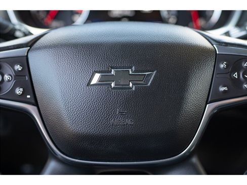 Used 2022 Chevrolet Traverse Premier w/ Redline Edition FWD image 4