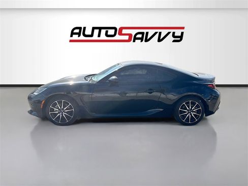 Used 2024 Toyota GR86 image 4