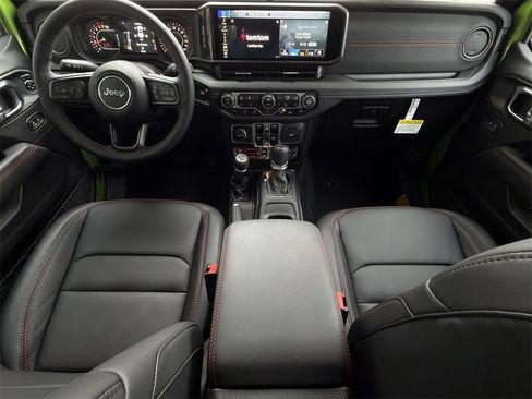 New 2025 Jeep Gladiator Rubicon image 10