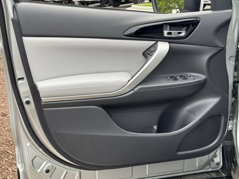 New 2025 Mitsubishi Eclipse Cross SEL image 20