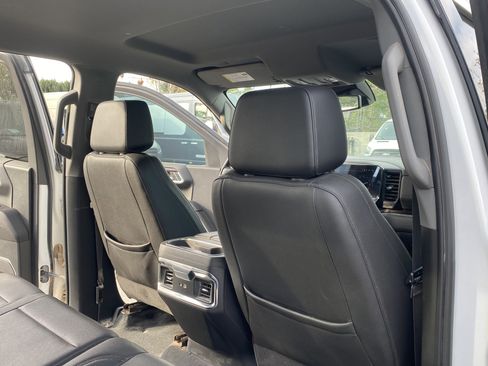 Used 2022 GMC Sierra 1500 SLT w/ SLT Convenience Package image 23