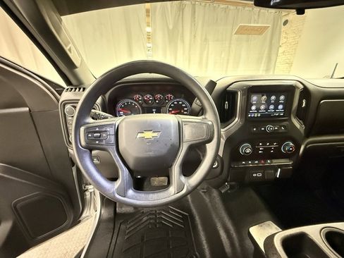 Used 2022 Chevrolet Silverado 1500 Custom w/ LPO, Dark Essentials Package image 27