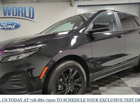 Used 2024 Chevrolet Equinox LS w/ LS Convenience Package image 4