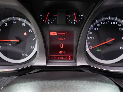 Used 2017 GMC Terrain SLE FWD image 18