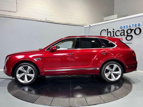 Used 2018 Bentley Bentayga AWD/4WD image 4