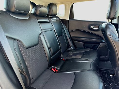 Used 2020 Jeep Compass Latitude image 25