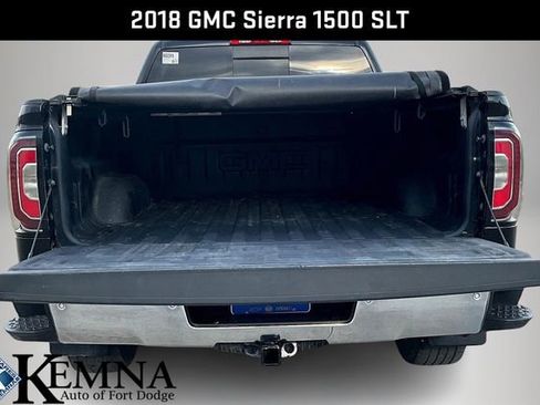 Used 2018 GMC Sierra 1500 SLT AWD/4WD image 7