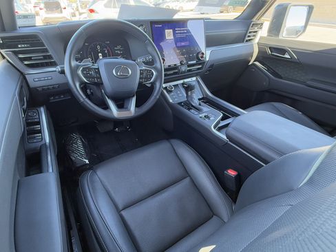 Certified 2024 Lexus GX 550 550 Overtrail+ image 28