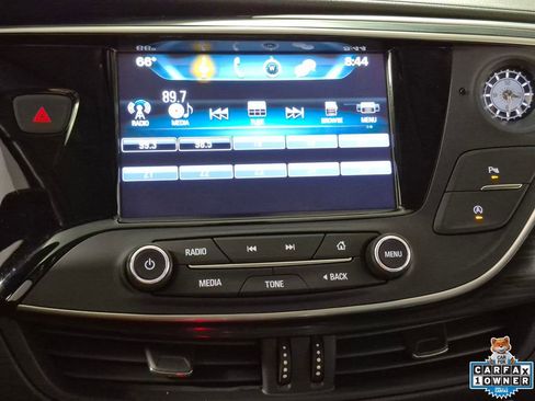 Used 2020 Buick Envision Essence FWD image 19