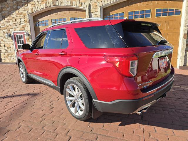 Used 2022 Ford Explorer Platinum w/ Equipment Group 601A AWD/4WD image 5