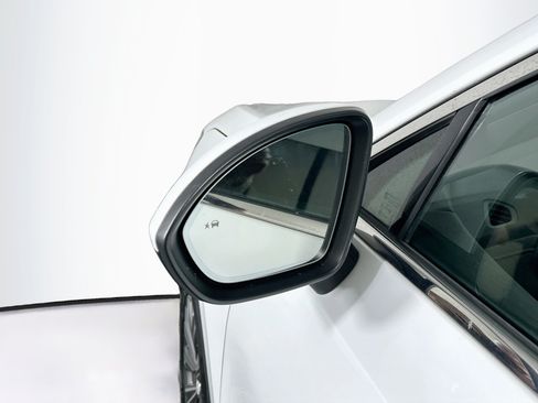 Used 2024 Buick Envision Preferred AWD/4WD image 16
