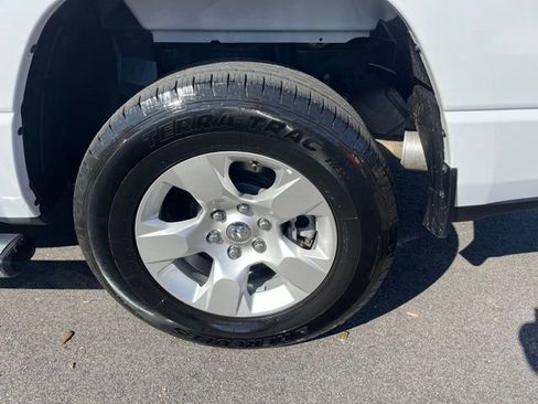 Used 2023 RAM 1500 Big Horn w/ Trailer Tow Group image 33