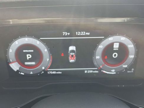 Used 2024 Nissan Pathfinder Platinum image 28