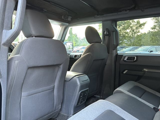 Used 2022 Ford Bronco 4-Door AWD/4WD image 10