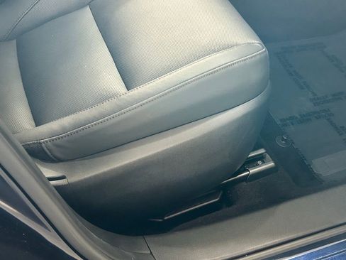 Used 2023 MAZDA CX-30 AWD 2.5 S w/ Premium Package image 33