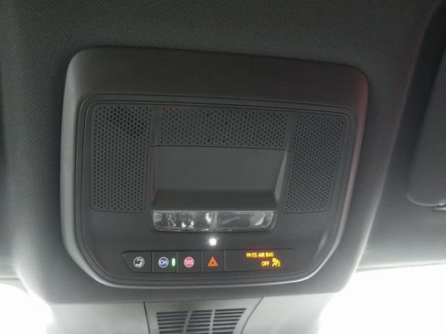 New 2025 Chevrolet Blazer EV LT AWD/4WD image 19