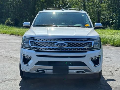 Used 2019 Ford Expedition Max Platinum AWD/4WD image 2