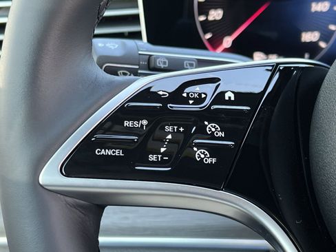 Certified 2026 Mercedes-Benz GLE 350 4MATIC image 30