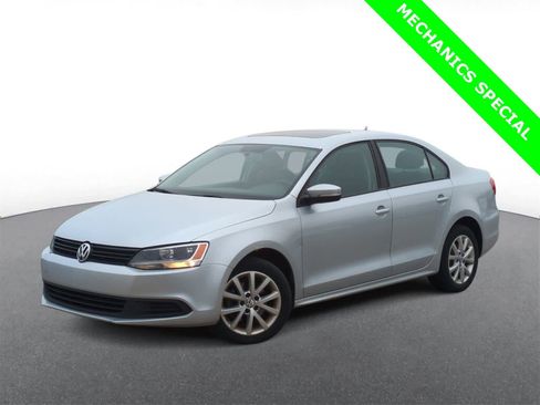 Used 2011 Volkswagen Jetta SE image 1