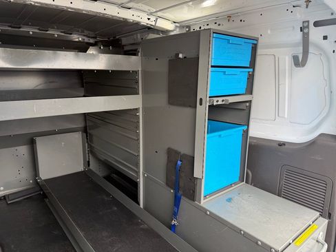 Used 2020 Ford Transit Connect XL image 32