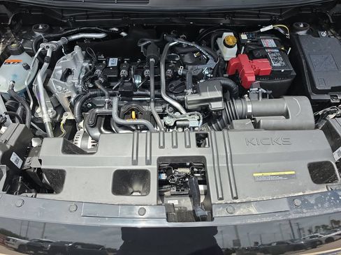 New 2026 Nissan Kicks SR w/ Cold Weather Package FWD image 26