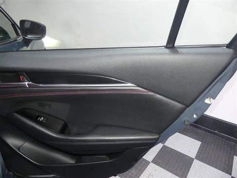 Used 2021 MAZDA MAZDA6 Carbon Edition image 25